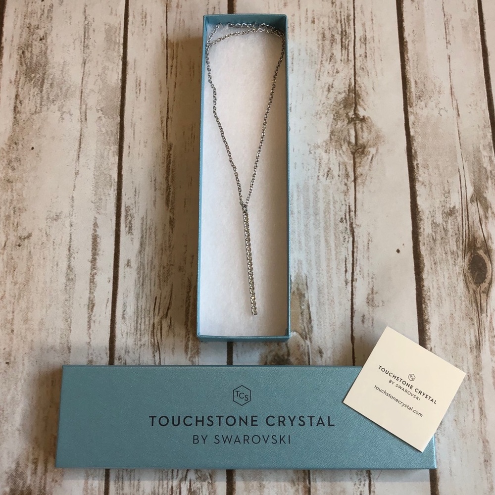 Touch stone crystal pendant